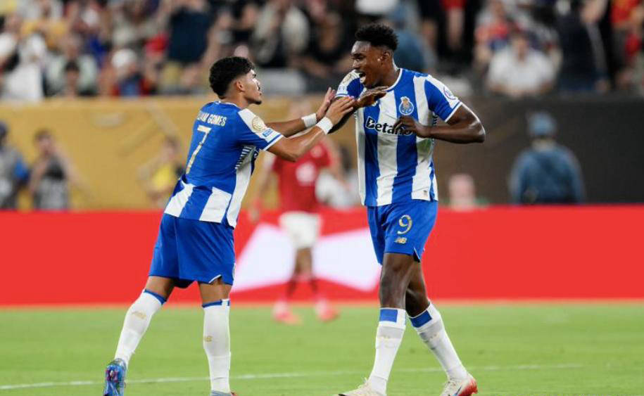 爱游戏中国-包含德罗巴重要时刻战术调整，巴黎圣日耳曼带队取胜！上演精彩一战的词条-爱游戏中国