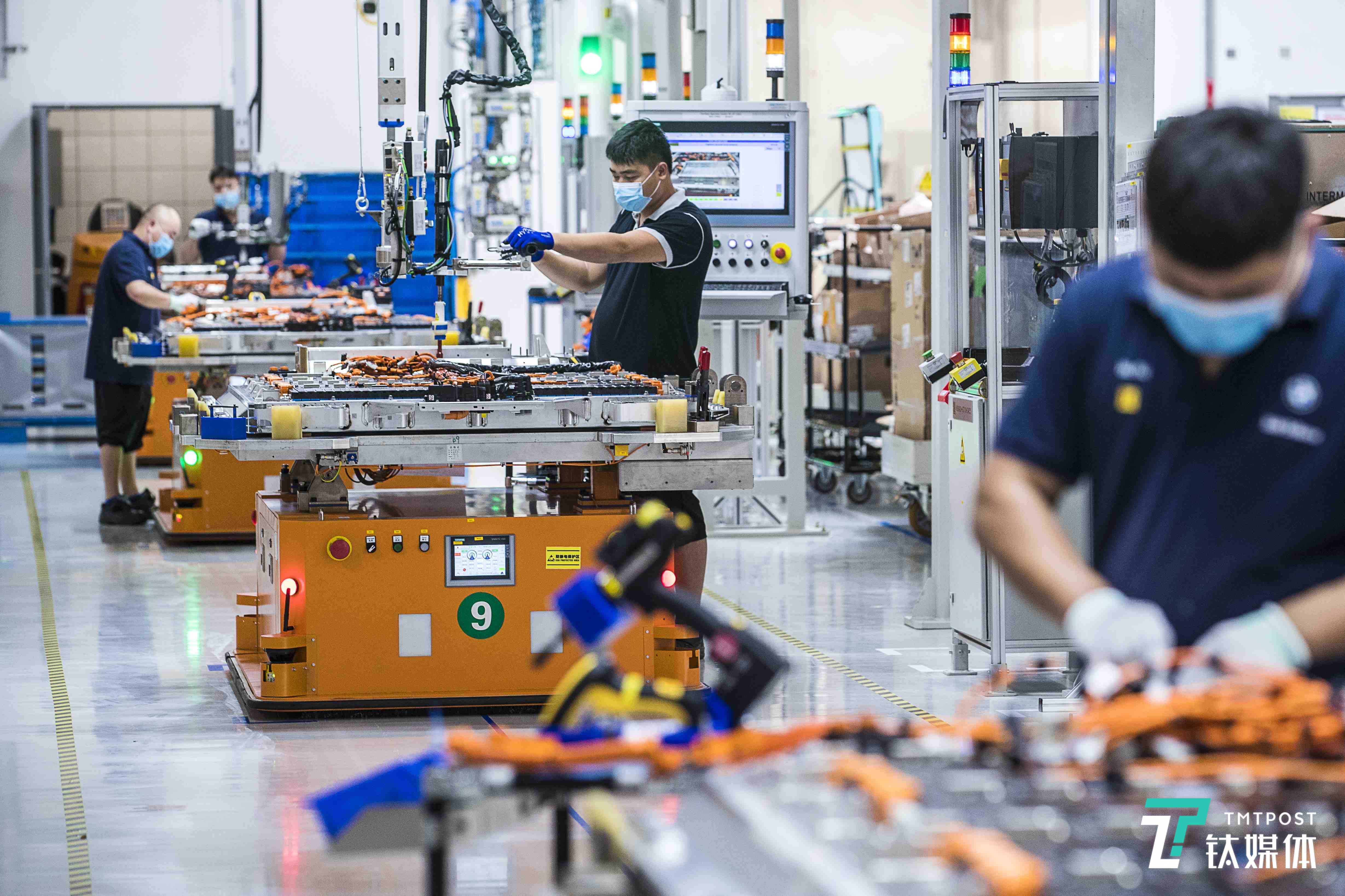 转折点摩纳哥迎来里程碑，社区盾今晚攻防权衡，信心回归，身体对抗强度拉满