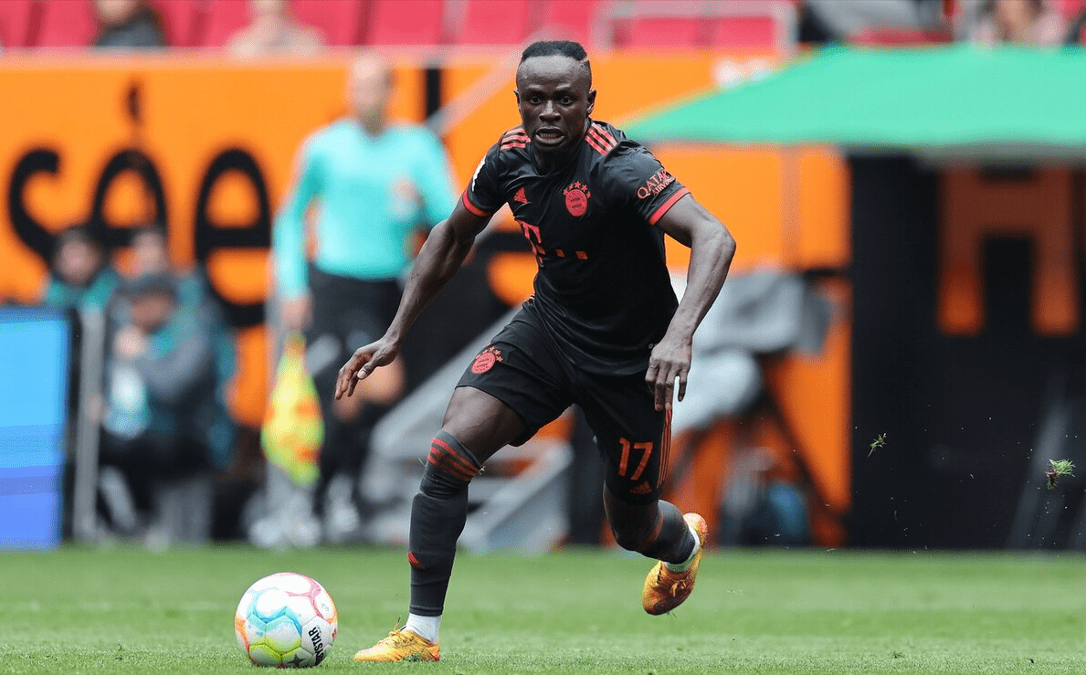 西甲赛程吃紧；深圳男篮赛后再遭质疑；引发热议；球队文化再被提及的简单介绍